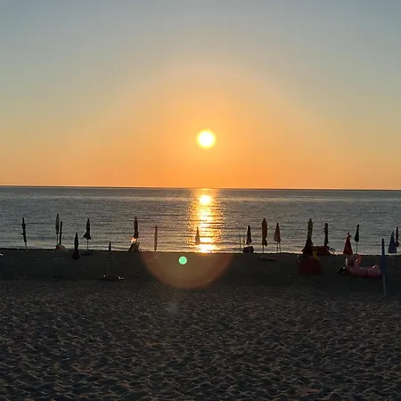 Alba Luminosa Apartment *